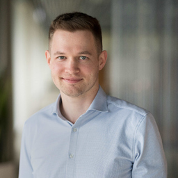 Simon Schricker