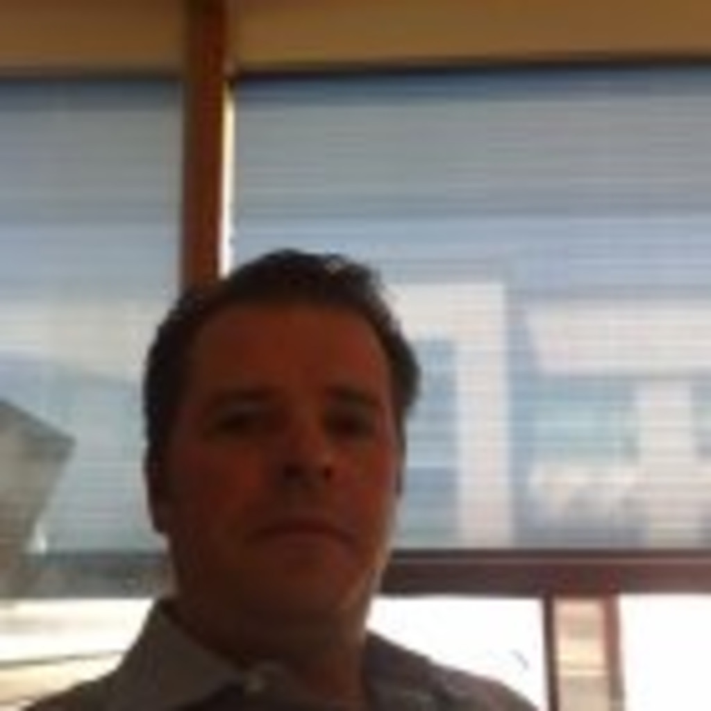 Antonio Vidal Dir. Servicio a Clientes S O S Publicidad S.A. de C.V