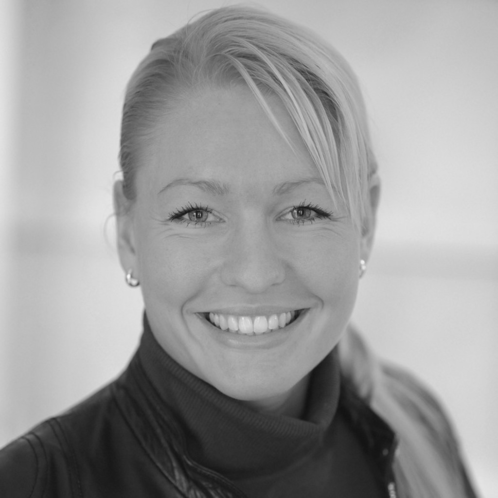 Social Media Profilbild Julia R. Ehlert Velten