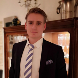 Christopher Küster
