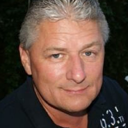 Thomas Moser