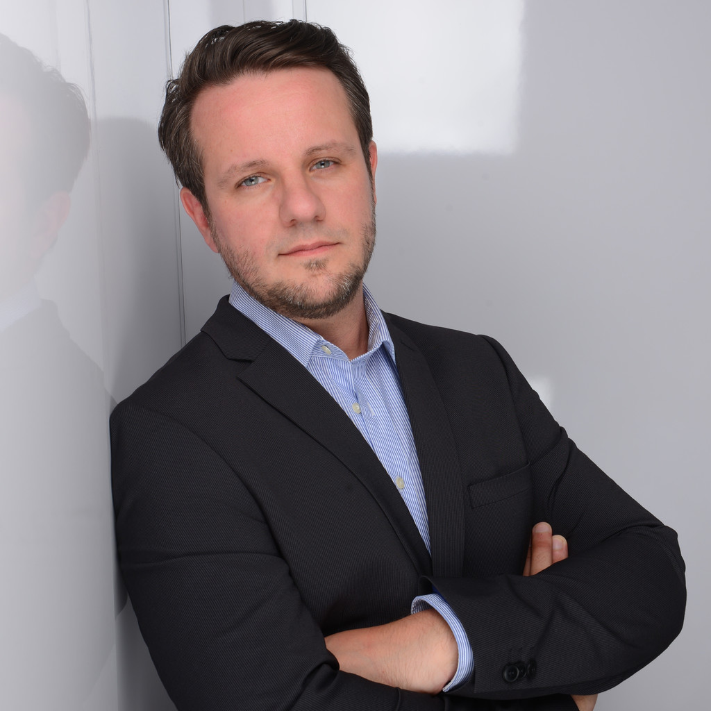 Dipl.Ing. Marcel Lacour Abteilungsleiter ACONEXT XING