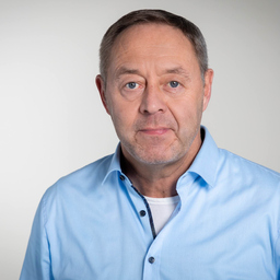 Raimund Schrader