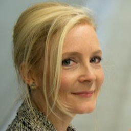 Julia Bartha