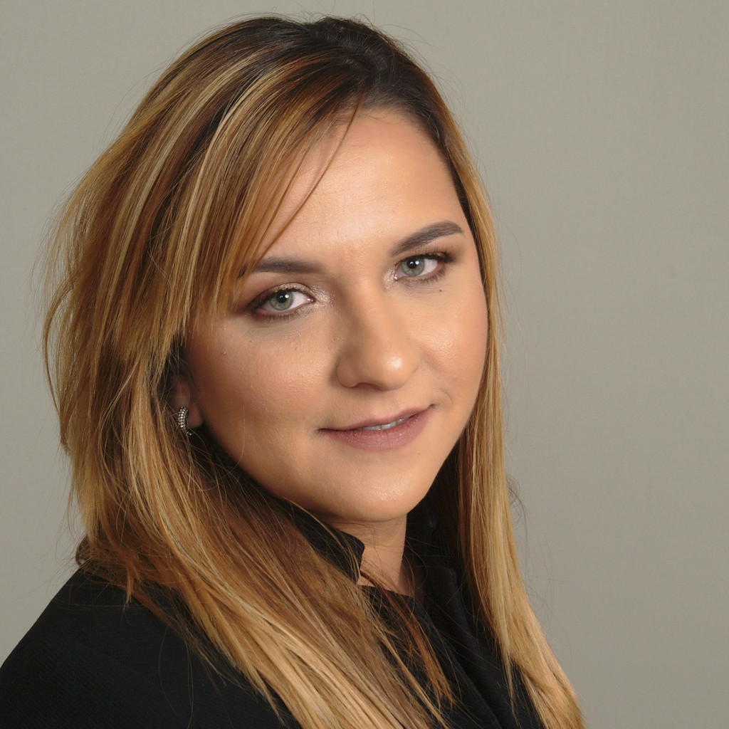 Kremena Yurukova - Senior Project Manager - People’s United Bank | XING