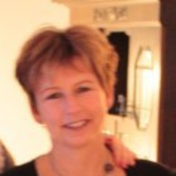 Anja Stolley