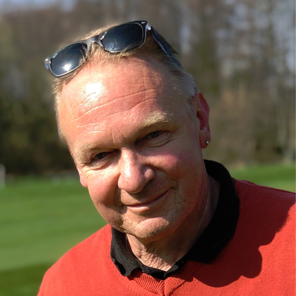 Dipl.Ing. Harald Schaal Produktmanager AOKVerlag GmbH XING