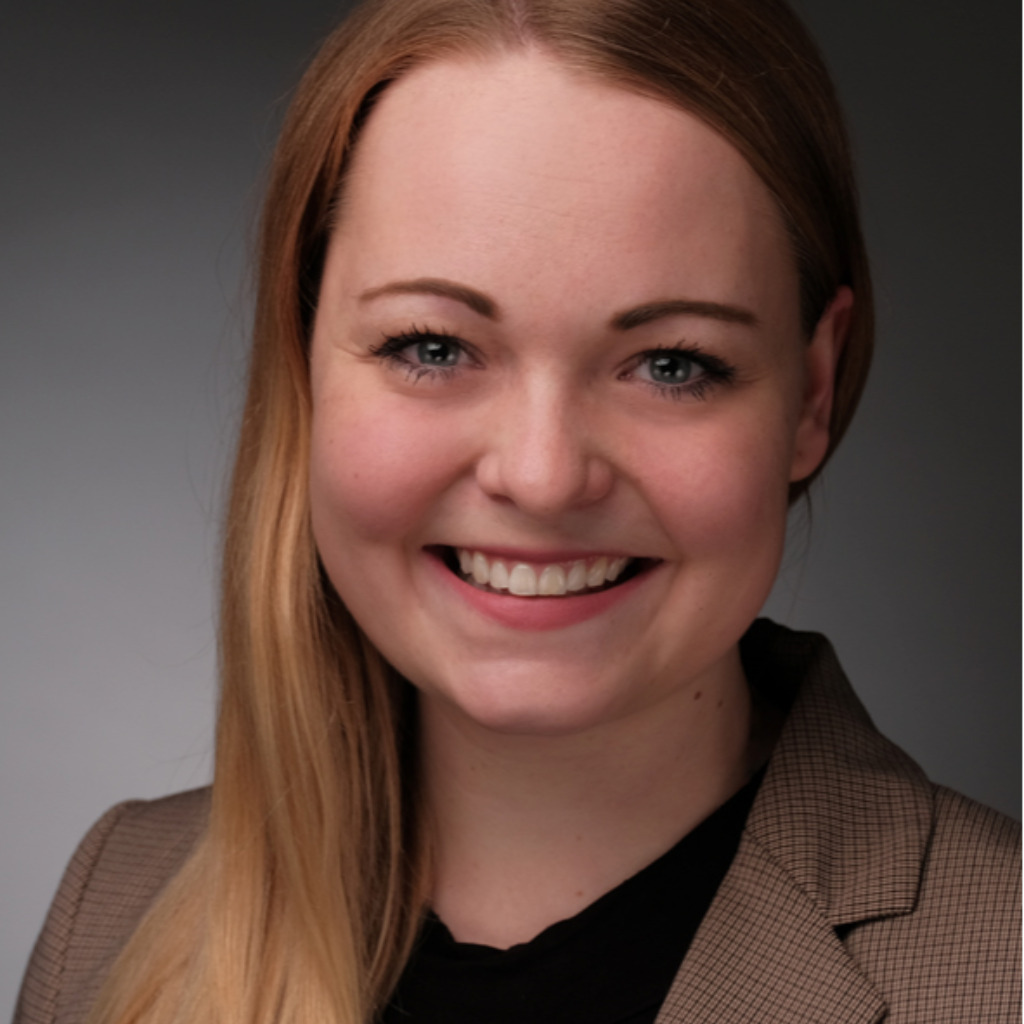 Daniela Bernhardt - Expedientin - FIRST REISEBÜRO Stefan Rutz | XING