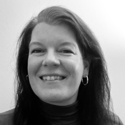 Juliane Wienhold