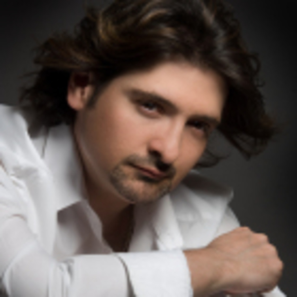 Bitzios Sänger, Tenor TenorSänger XING