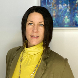 Dr. Stephanie Woschek