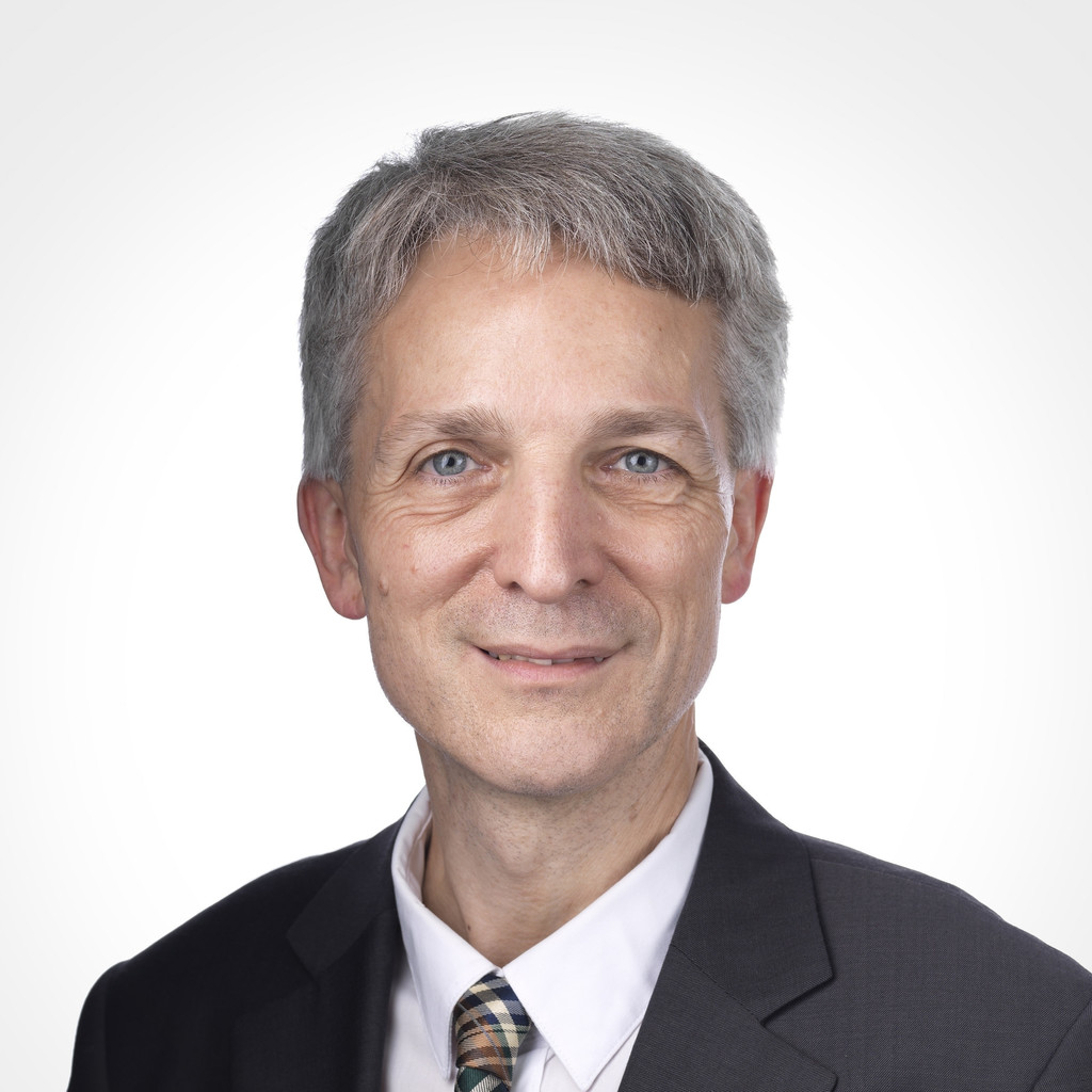 René Leisibach (ライズィバッハ・レネ) Consultant XING