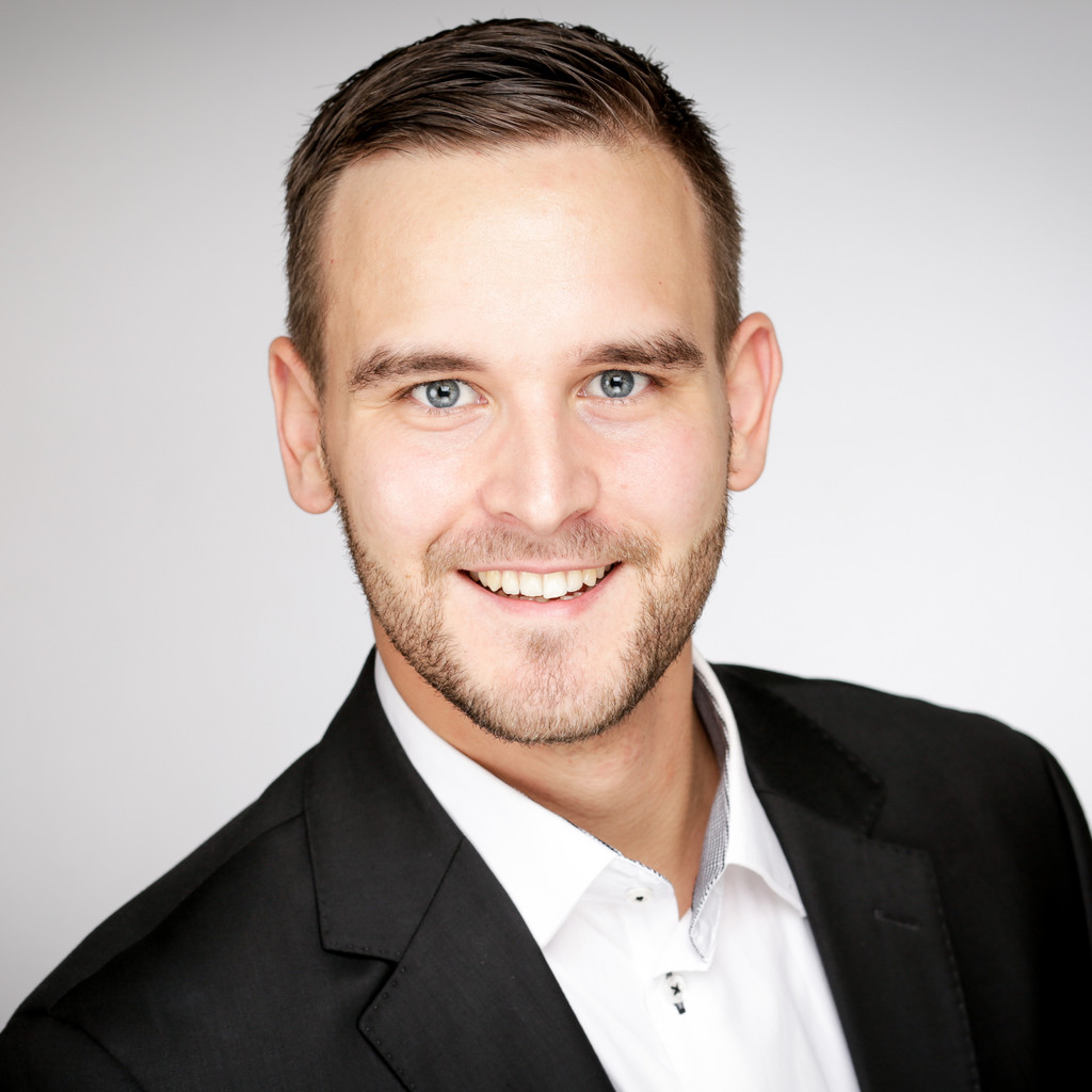 Philipp Adam Business Controller Uniper Global Commodities SE XING