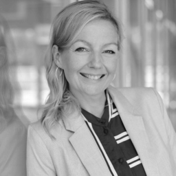 Үлкен мүшесі бар томпақ жігіттер Инцест порно ұшады