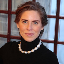 Dr. Julia Zdrahal-Urbanek