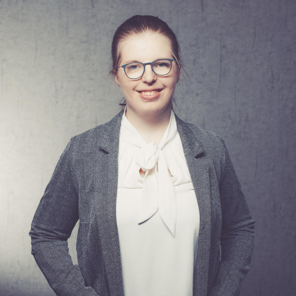 Social Media Profilbild Sophia Dietz Wiesbaden