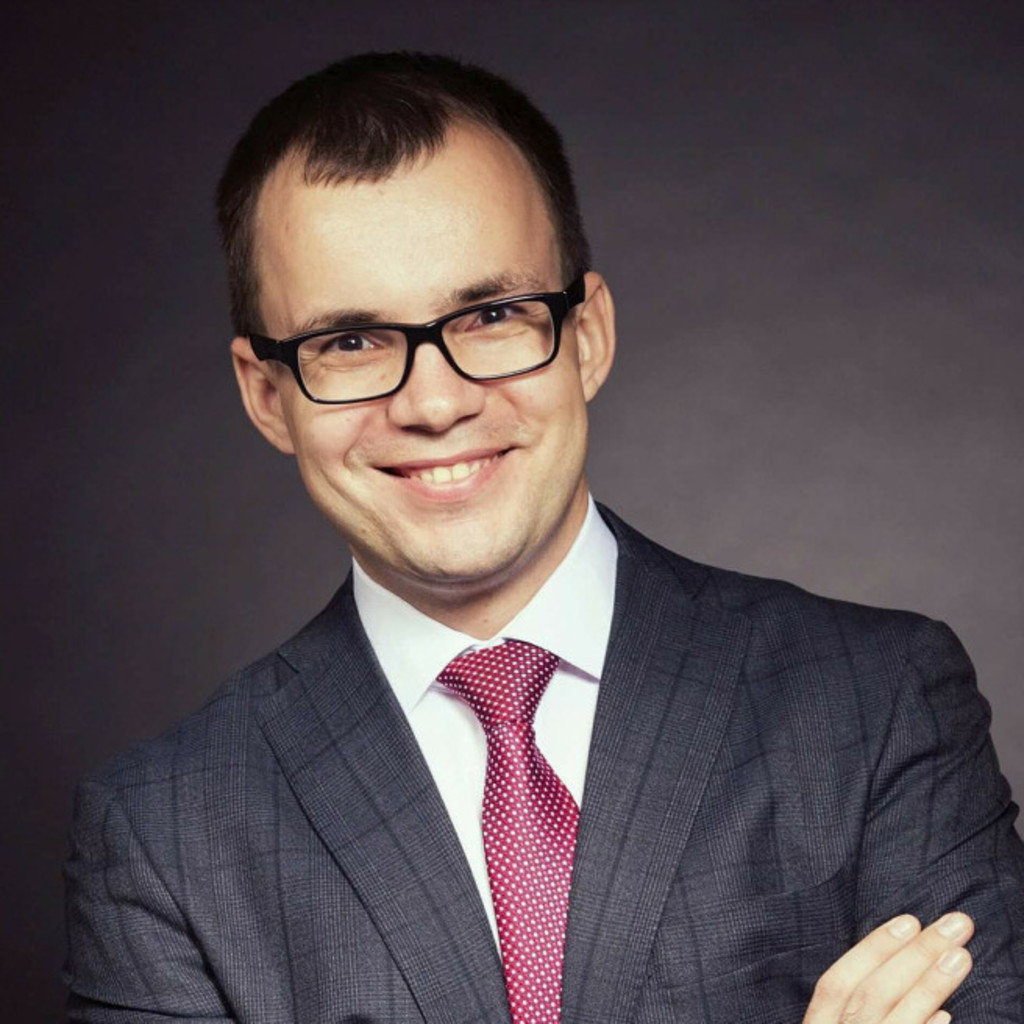 Dr. Vladimir Klishin Head of Customer Service Russian Standard Bank