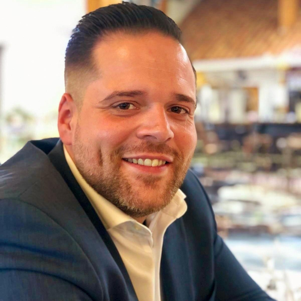 Philip Rosenberg Vertriebstrainer Debeka XING