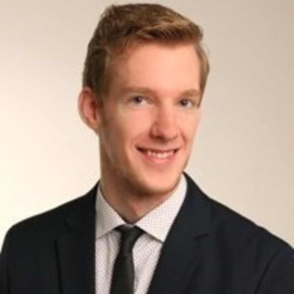 Bernhard Schmidt Master Marketing Management University of Applied