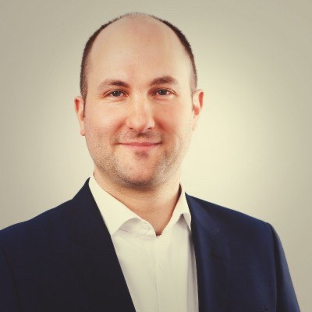 Marcel Falcke IT Management Consultant European IT Consultancy