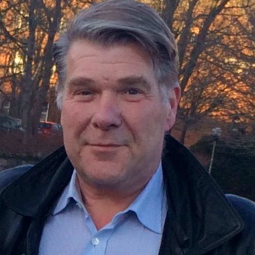 Rolf Pfeiffer zertifizierter MercedesBenz Verkäufer