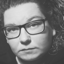 Melanie Henze