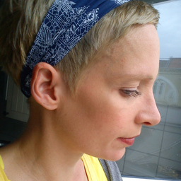 Dr. Anne Fleige