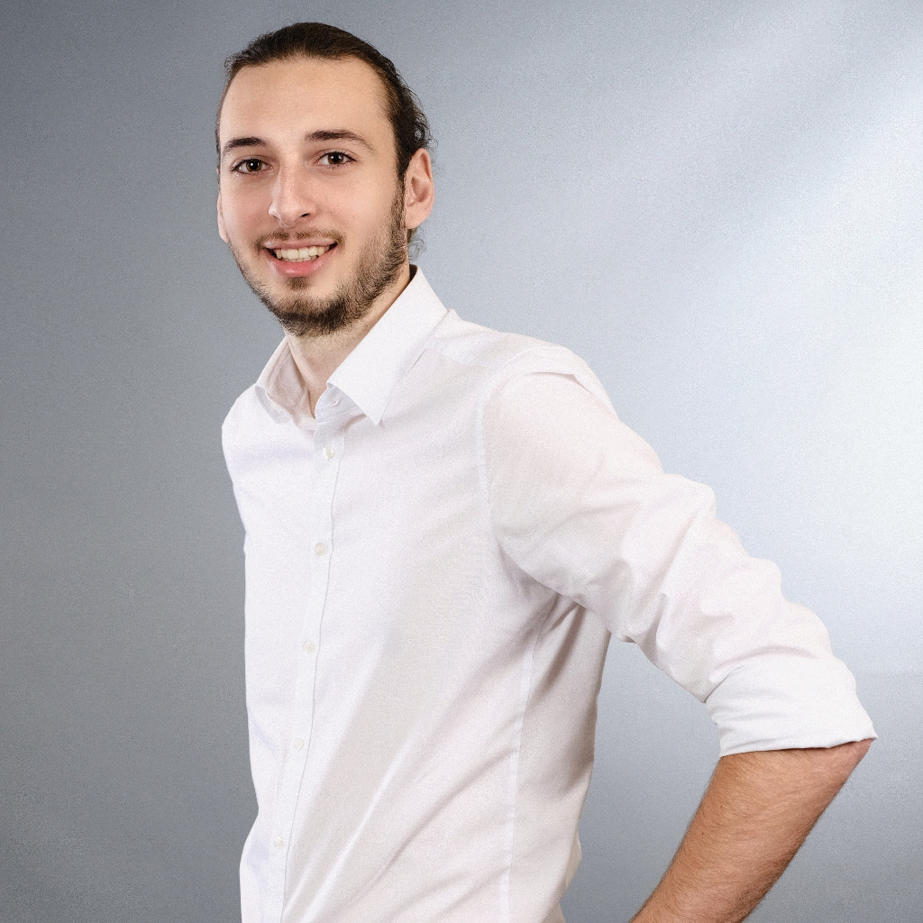 Frederic Zöllner stellvertretender Teamleiter User Help Desk Deutsche Glasfaser Wholesale