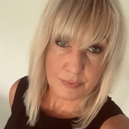 Ute Holick