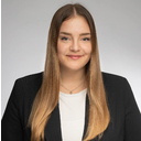 Julia König