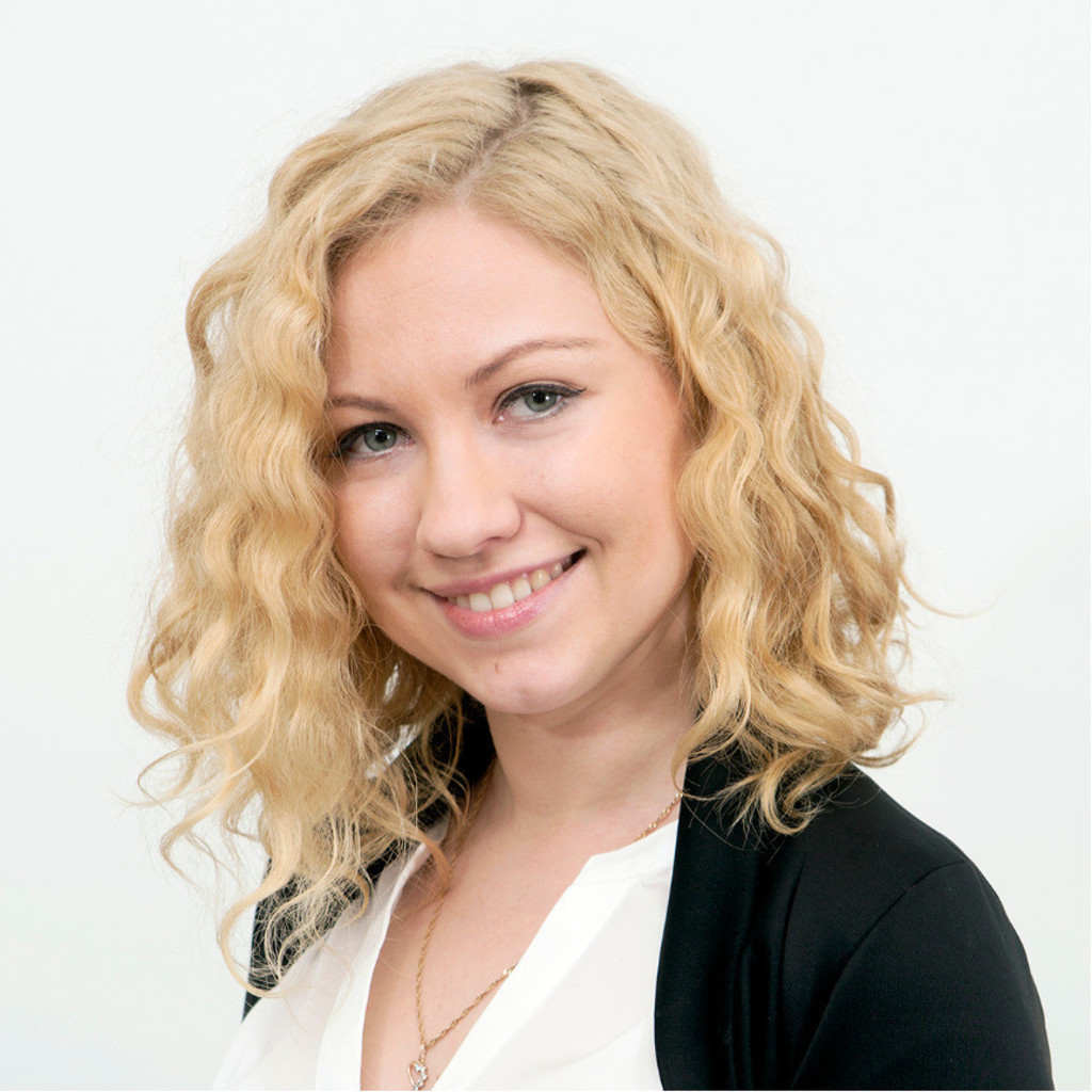 Liudmila Kholodulina Financial and Business Administration Analyst