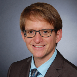 Dr. Tobias Schubert