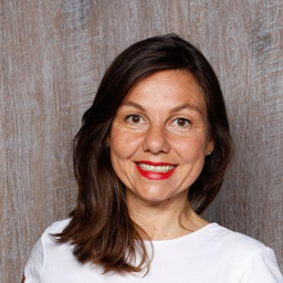 Katja Scholl