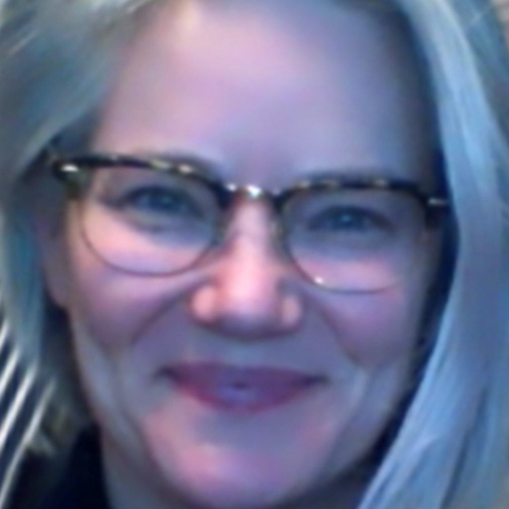 Rebecca Garland Director, International Supply Chain Kuehne + Nagel