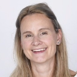 Stefanie Roll