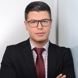 Cüneyt Sezer