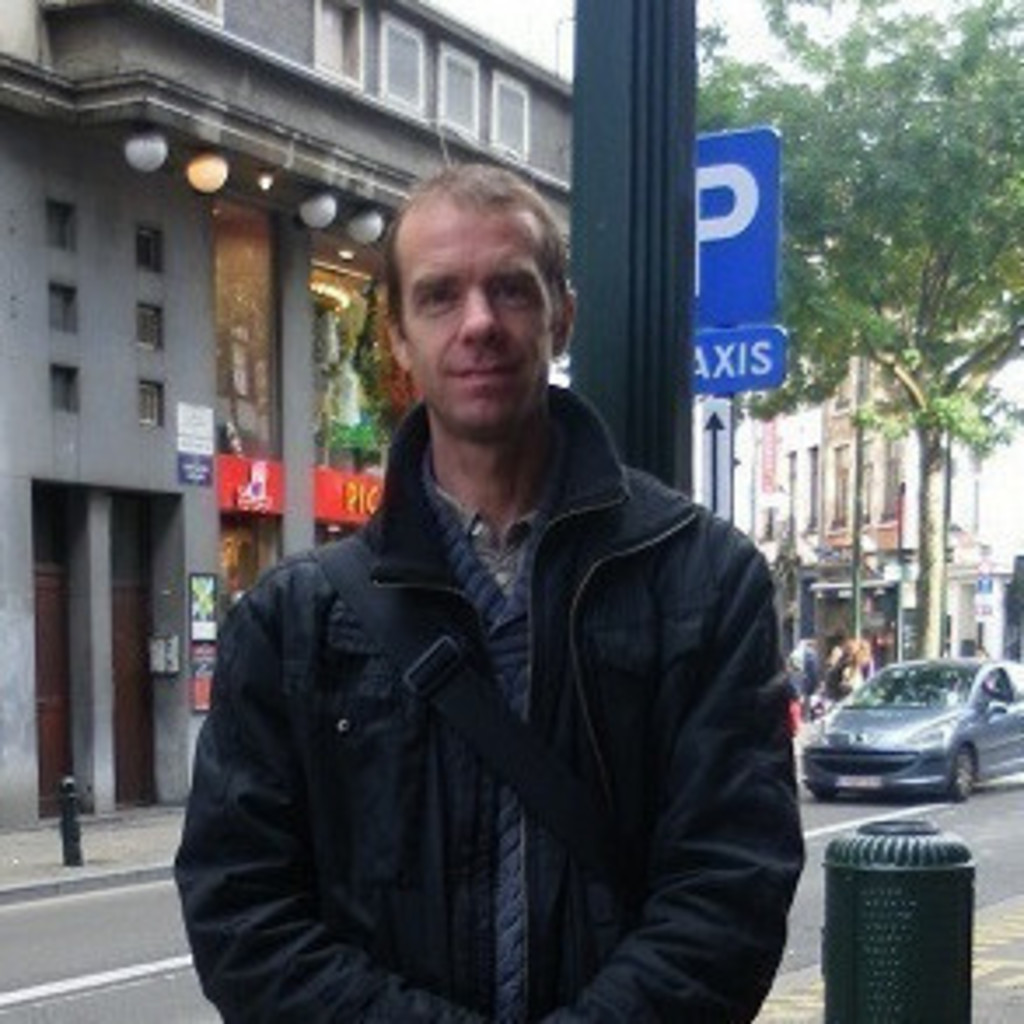 robert neumann Business Development Representative AlcatelLucent