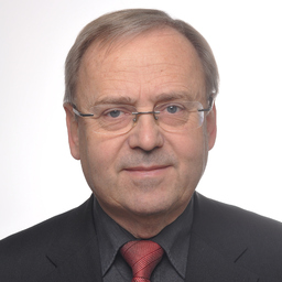 Dr. Andreas Urbich