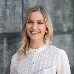 Nora Strank