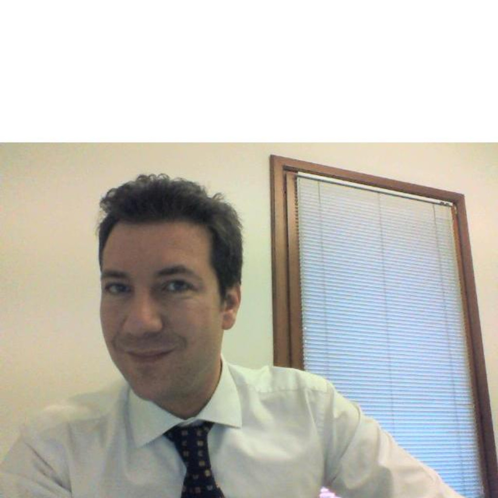 Dr. Francesco Vitali Senior Manager Ersnt&Young XING