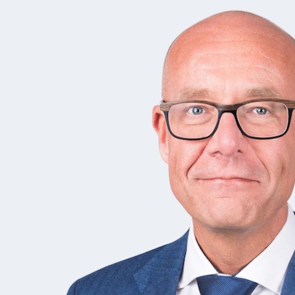 Jan Buis - Chief Commercial Officer & Co-Founder - The IOT Guide | XING