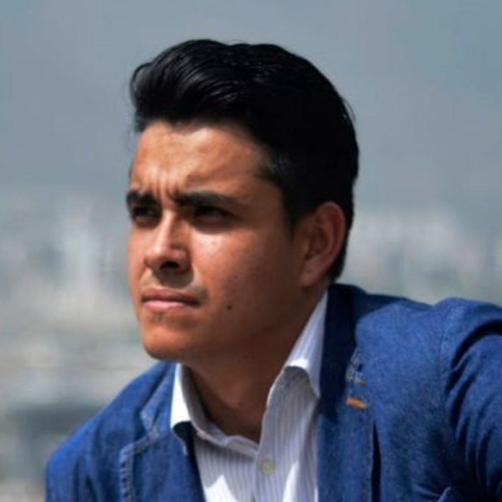 Carlos Borjas Founder & CEO XING