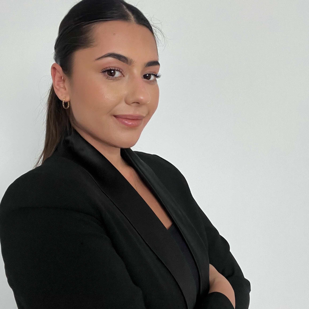 Minel Karabilgin Sales and R&D Controlling BINDER Central Services GmbH & Co. KG XING