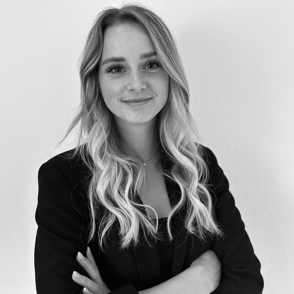 Jana Weides - Customer Service &amp; Field Force Manager - TofuTown ...