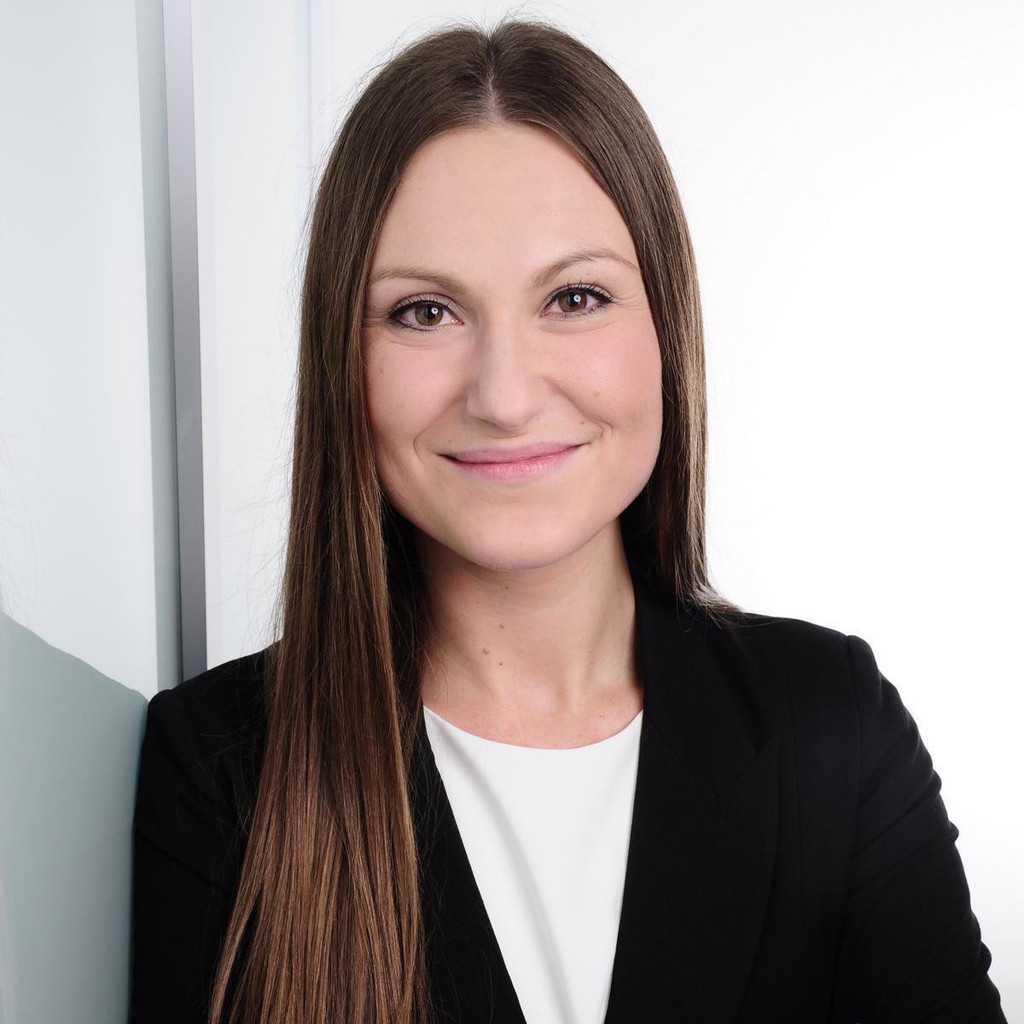 Andrea mack vertriebsreferent im bereich privatkunden customer