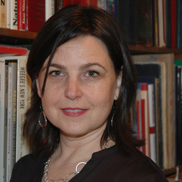 Corinna Adam