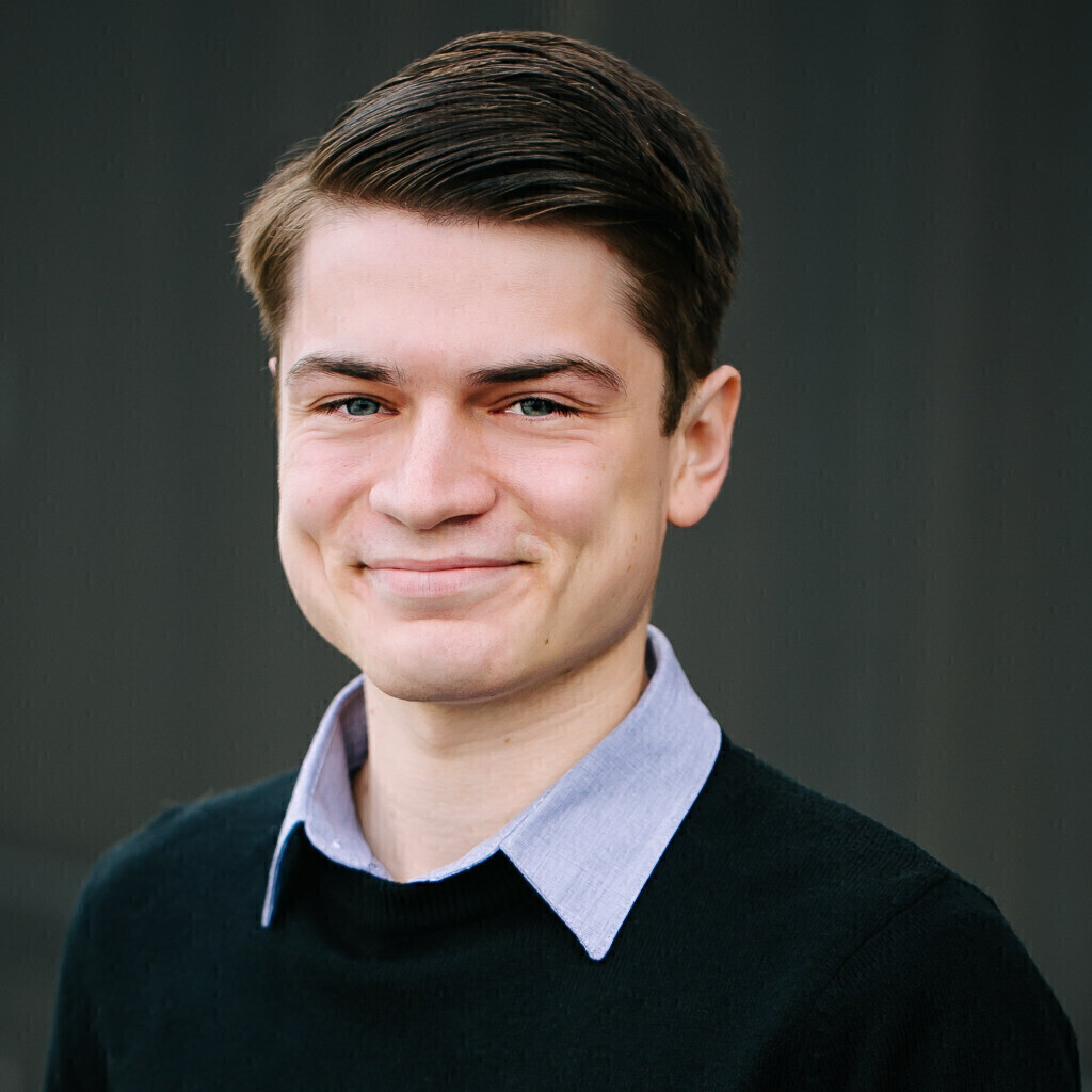 Viktor Demjanow Leitung FrontendBereich FID Verlag GmbH XING