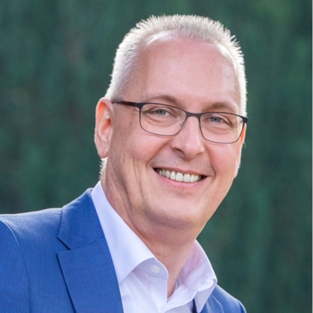 Dipl.Ing. Pascal Stephan Vice President Production/ Werkleiter