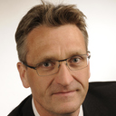 Dr. Reinhard Mackensen