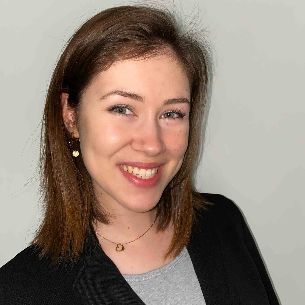 Nele Kleppe Hundetrainerin in Ausbildung Bremer Hundepfoten XING